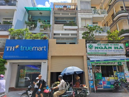 Nhà nguyên căn mặt tiền mới tu sửa mới cứng cho thuê 40 triệu 1 tháng