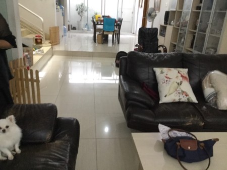 Nhà nguyên căn hẻm 6x22m DTSD 200m2 cho thuê 39tr/th Hai Bà Trưng, Quận 3