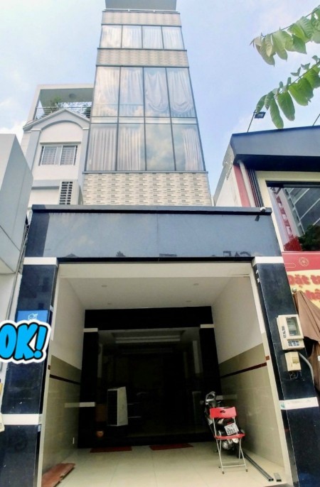 Toà nhà nguyên căn cho thuê gần Emart, DTSD 314m2, có thang máy, 75tr/th