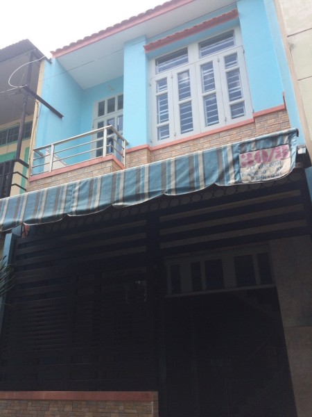 Trống căn 4x13m, 1 trệt và 1 lầu cần thuê 8tr/th ngay ngã tư Bốn Xã