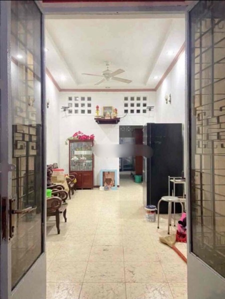 Đường Đoàn Thị Diễm, Phú Nhuận nhà thuê 10tr/th, 120m2, 3PN, 2WC