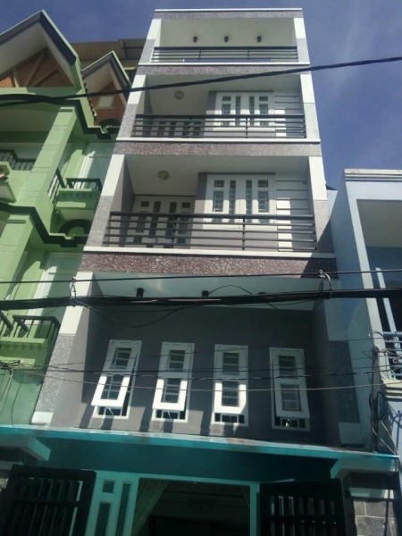 Cần cho thuê một căn nhà nguyên căn rộng 40m2 diện tích sử dụng 130m2, nhà nằm trong hẻm rộng xe hơi