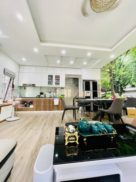 Nhà mặt ngõ Bùi Xương Trạch 50m2, 4PN, tum rộng, có nt, 13tr/th