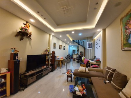 Nhà nguyên căn 72m2, 2PN, 2WC rộng thoáng, Gò Vấp, giá 15tr/th