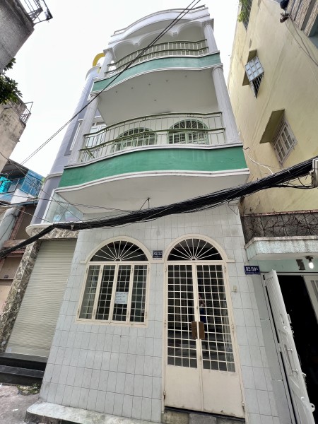 Có nhà cho thuê nguyên căn 2 tầng cần cho thuê 13 triệu/tháng nhà có sẵn nội thất cho người thuê.