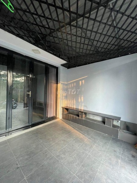 Nhà nguyên căn 60m2 q9 cho thuê chỉ 8.5tr/th thích hợp ở và kinh doanh trực tuyến