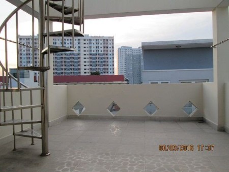 Nhà nguyên căn cần cho thuê tại đường Huỳnh Thiện Lộc Tân Phú, ngang 4m dài 10m, 1 tháng 13 triệu