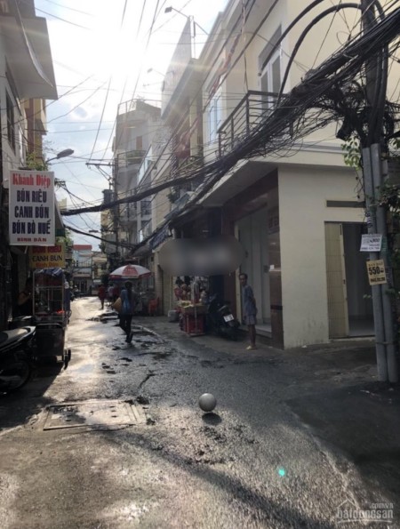 Nhà HXH 16 tr/th cho thuê 96m2, 2PN, đường Điện Biên Phủ, Bình Thạnh