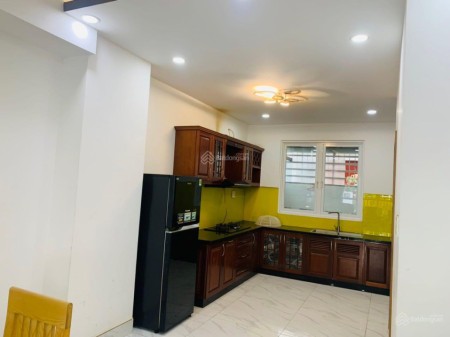 Nhà nguyên căn 2 tầng, 4pn, 4wc, dt 120m2, khu BT Eco Xuân. Giá 20tr/th
