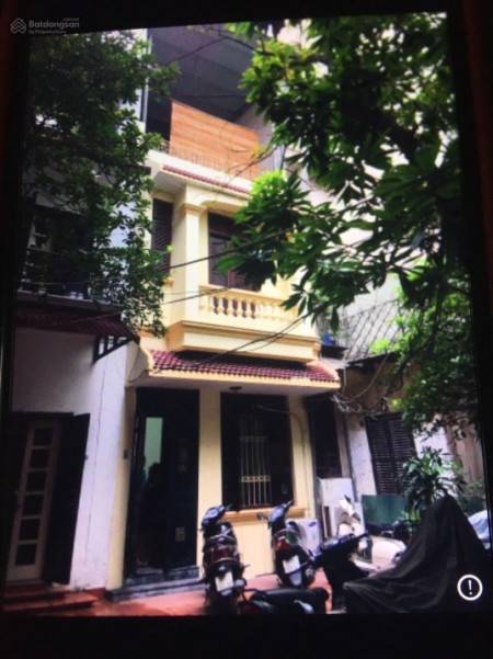 Nhà phố Trần Quốc Toản cho thuê 55m2, có nội thất giá 15tr/th