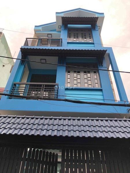 Trống căn nhà 1 trệt 2 lầu đường Lê Lư, khu dân cư nhà mới, khách thuê có thể ở liền