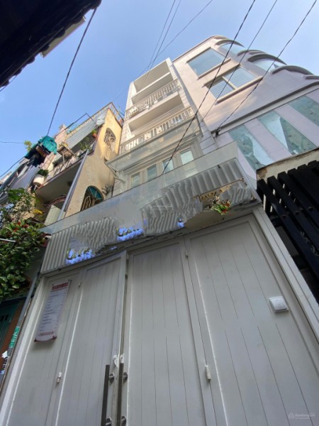 Lâm cho thuê nhà hẻm 3m Q1, đường Võ Văn Kiệt, rộng 42m2, 3PN, giá 19 tr/th