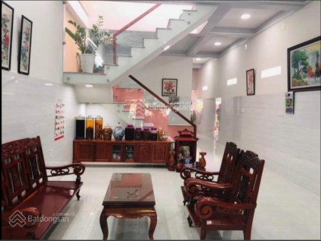 10tr/th nhà nguyên căn 220m2, trệt, lầu, cho thuê làm vp, kinh doanh, 220m2, 3 phòng ngủ, 2 toilet