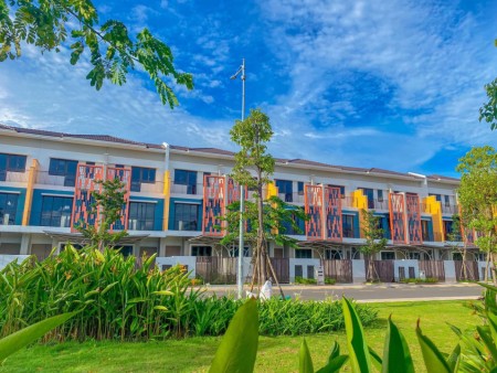 Nhà thuê thuộc KĐT Suncasa, dt 100m2, 3t, 3pn, full nt, giá 15tr/th