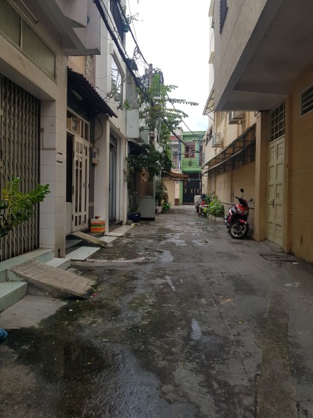 Cho thuê nhà HXH 440 Nguyễn Kiệm, PN, giá 16 triệu/tháng, 49m2, 2 phòng ngủ, 2 toilet