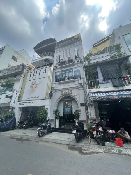 Nhà thuê 4.3 x 12m mặt tiền đường Thạch Thị Thanh, Q1, giá 45 tr/th