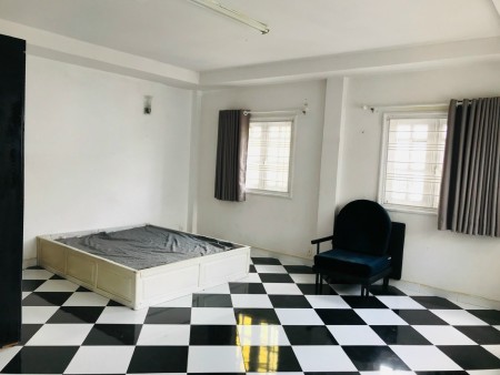 Cho thuê nhà đẹp cách hẻm xe hơi 2m Hoàng Văn Thụ P8 Phú Nhuận