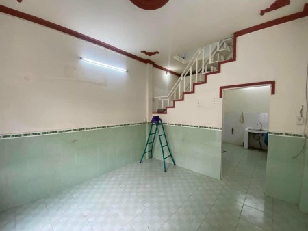 Cho thuê nhà hẻm ba gác Điện Biên Phủ P22 Bình Thạnh 8 Tiệu 2 phòng