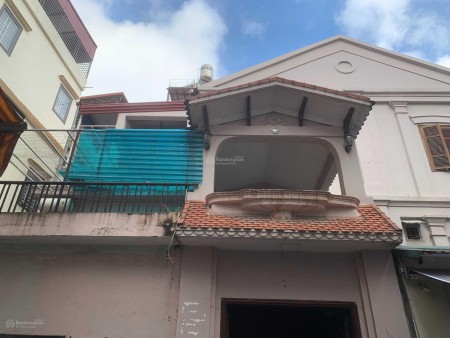 30tr/th nhà thuê 80m2, 3t, 5pn, tại phố Lò Đúc, kinh doanh mọi nghề