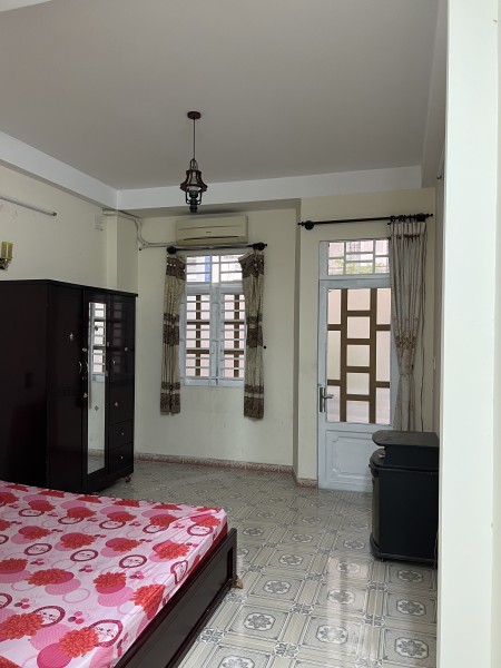 Cho thuê nhà nguyên căn 4 x 16m chính chủ, giá 15tr/th hẻm 8 mét