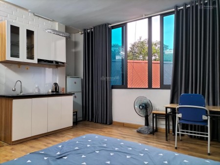 Phố Bà Triệu có nhà nguyên căn 5 tầng 35m2 cho thuê 10 triệu/tháng