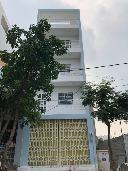 Nhà phố cho thuê 18tr/th, DT 5m x 20m, 1 trệt 3 lầu có sân thượng