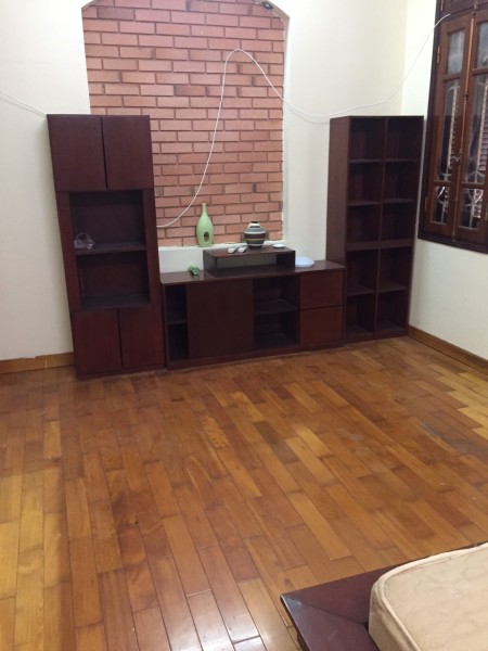 Nhà nc 4 tầng, 75m2, ưu tiên cho gia đình giá thuê chỉ 15tr/th, 75m2, 4 phòng ngủ, 6 toilet