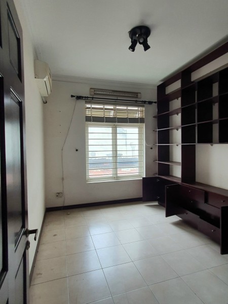 Nhà 6PN 6x21 biệt thự Tân Bình gần sân bay cho thuê giá 45 tr/th