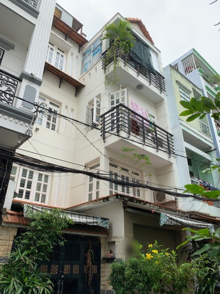 Nguyên căn mặt tiền 4.2 x 18m đường Trần Hưng Đạo cho thuê 35tr/th