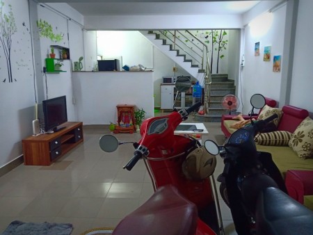 Cho thuê nhà đường Nguyễn Văn Trỗi, PN, full NT ở kết hợp KD giá 14tr