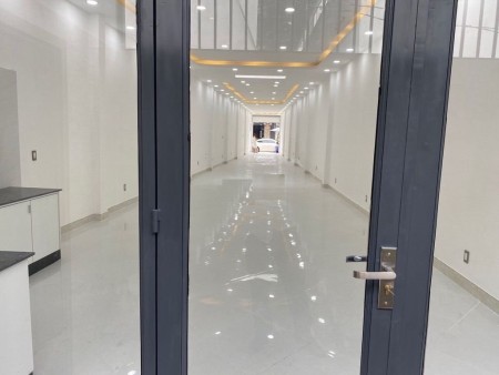 Chính chủ cho thuê nguyên căn mặt tiền Huỳnh Tấn Phát, P.Tân Phú Quận 7 tp HCM