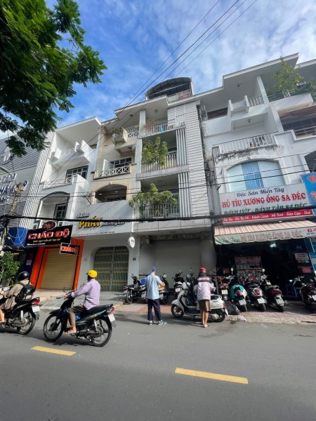 Cho thuê nhà măt tiền Vũ Huy Tấn, Phường 3, Bình Thạnh, ngay ngã tư Trần Nguyên Đán, giá thuê 36tr