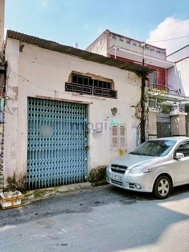 Cho thuê nhà mặt tiền thông Nguyễn Xuân Khoát Tân Phú 100m2 chỉ 12 triệu/tháng