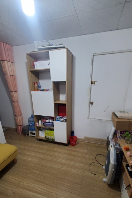 Căn nhà hẻm Nơ Trang Long cho thuê 7.5tr/th, DT 50m2 gồm 2PN