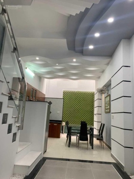 Cho thuê nhà khu dân cư Tân Thuận Nam 4×20m 4PN gara ô tô để xe