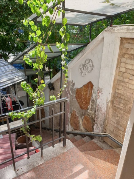 Cho thuê nhà tập thể Phố Phan Bội Châu, DT 25m2, nội thất đầy đủ., 25m2, 1 phòng ngủ, 1 toilet