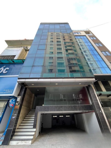 Cho thuê toà nhà MP Thái Hà, DT 100m x 7 tầng, 1 hầm, mặt tiền 9m siêu to thoáng nhỉnh 150tr