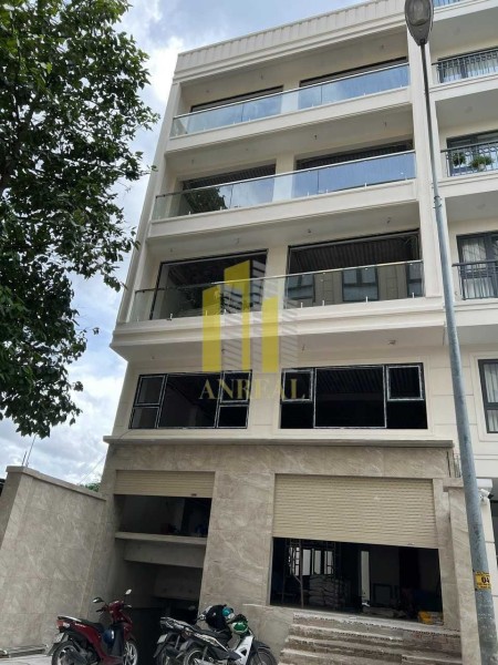 Tòa Văn Phòng 750m2 Hầm 5 Lầu Mới Xây - Có Thang Máy - Giá 120 Triệu