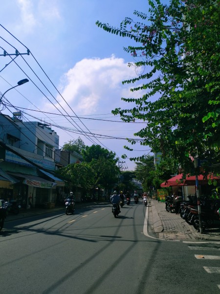 Nguyên căn góc 2 mặt tiền Lâm Văn Bền 18x7m, P.Bình Thuận, Q7