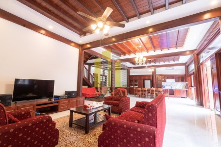 Biệt Thự Nguyễn Văn Hưởng 400m2 hồ bơi sân vườn đầy đủ nội thất