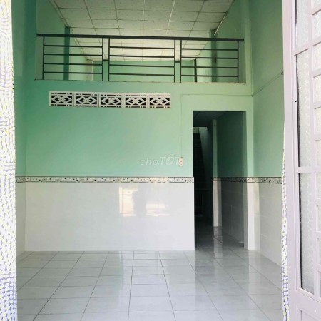 Cho cho nhà mới sửa 4x12 trệt, gác lửng thích hợp cho vợ chồng,gia đình nhỏ,gần mặt tiền,công viên.