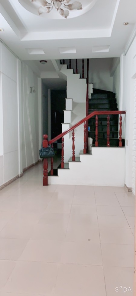 Đường Huỳnh Văn Bánh cho thuê nhà 3x16m, 4pn, giá 17tr/th