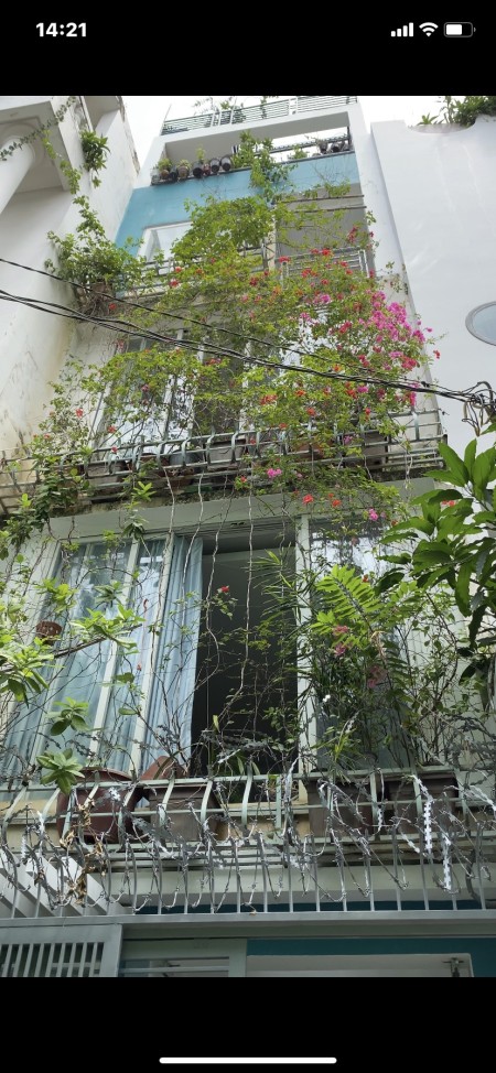 Nhà nguyên căn đường Nam Kỳ Khởi Nghĩa 2PN 3WC Sân thượng