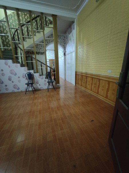 Cho thuê nhà mặt phố Bát Khối Long Biên 55m2 mt 5m 3 tầng kinh doanh cực đỉnh 11 triệu, 55m2, 3 phòng ngủ, 3 toilet