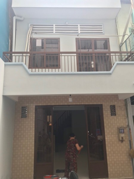 Cho thuê nhà hẻm ô tô Bùi Đình Tuý P12 Bình Thạnh 11 triệu 2 phòng