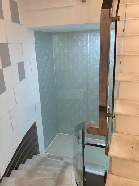 Cho thuê nguyên căn mặt tiền đường số Phú Thuận Quận 7 tp HCM