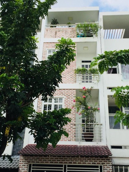 Nhà nguyên căn đủ nt, gần Lotte cho thuê 26tr/th - DT: 4×18m