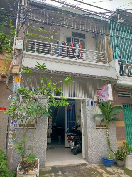 Nhà mt Lý Tuệ - Tân Phú cho thuê chỉ 9 triệu/tháng - 1 trệt 1 lầu rộng rãi