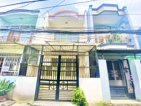 Cho thuê nhà Lê văn Lương, Quận 7 cách lottee Mart 500m