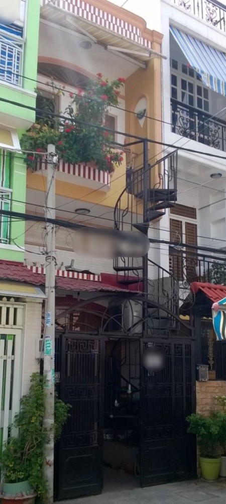 Nhà nguyên căn HXH Lê Văn Duyệt, BT cho thuê 14tr/th được share phòng